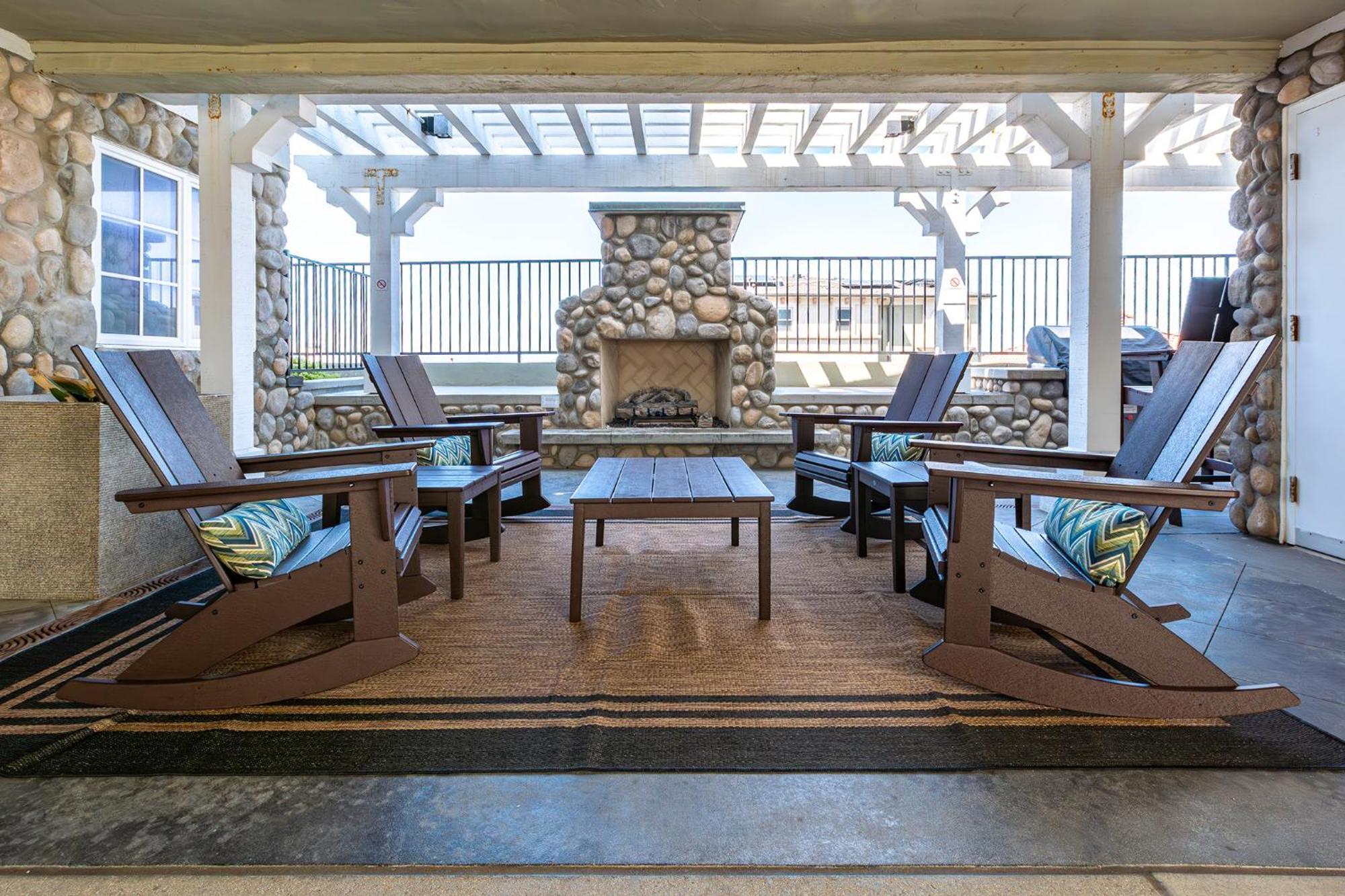 Carlsbad Inn Beach Resort